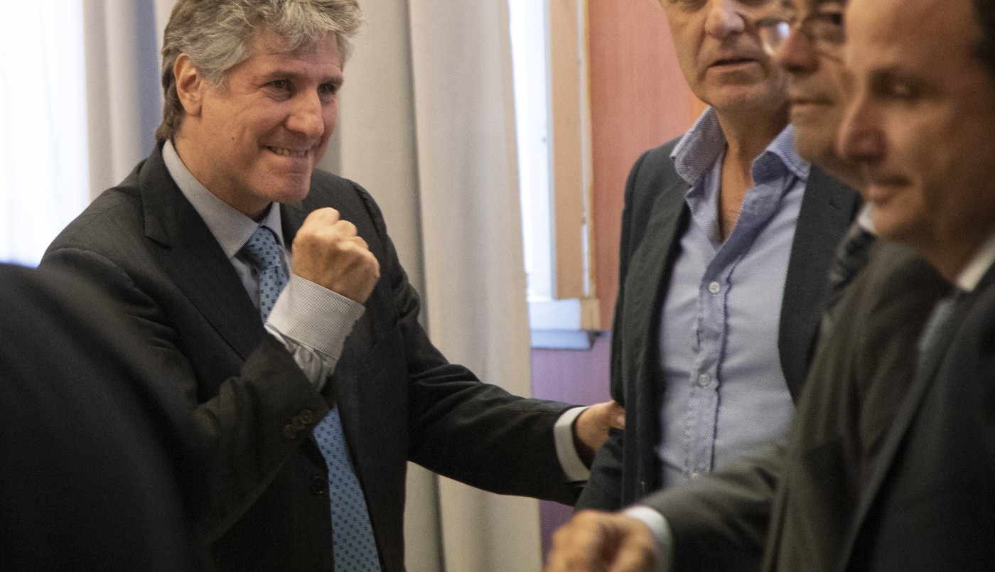Boudou insiste con mantener la prisión domiciliaria para conservar el vínculo con su esposa y sus hijos | Política