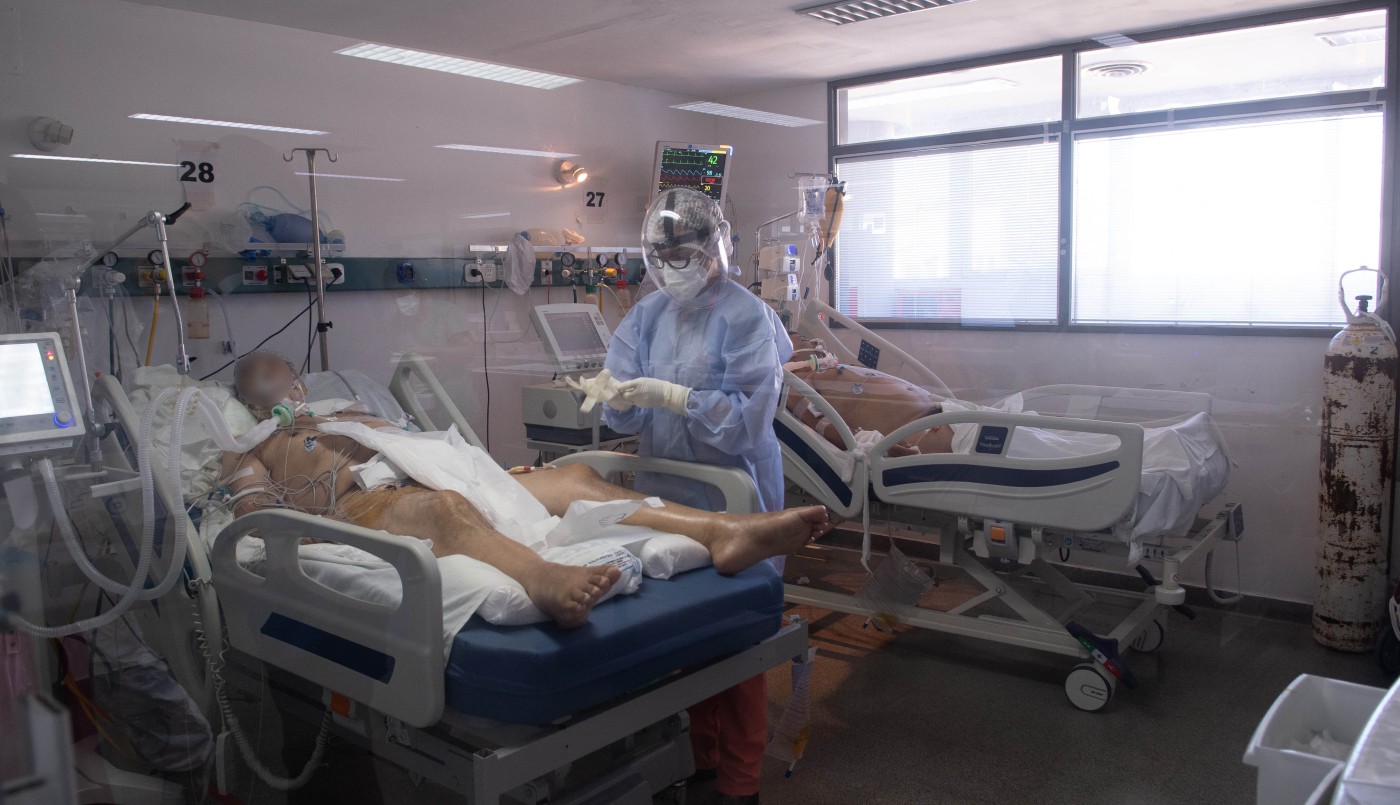 Coronavirus: detectaron por primera vez las variantes de la India y Sudáfrica en la Argentina | Información General