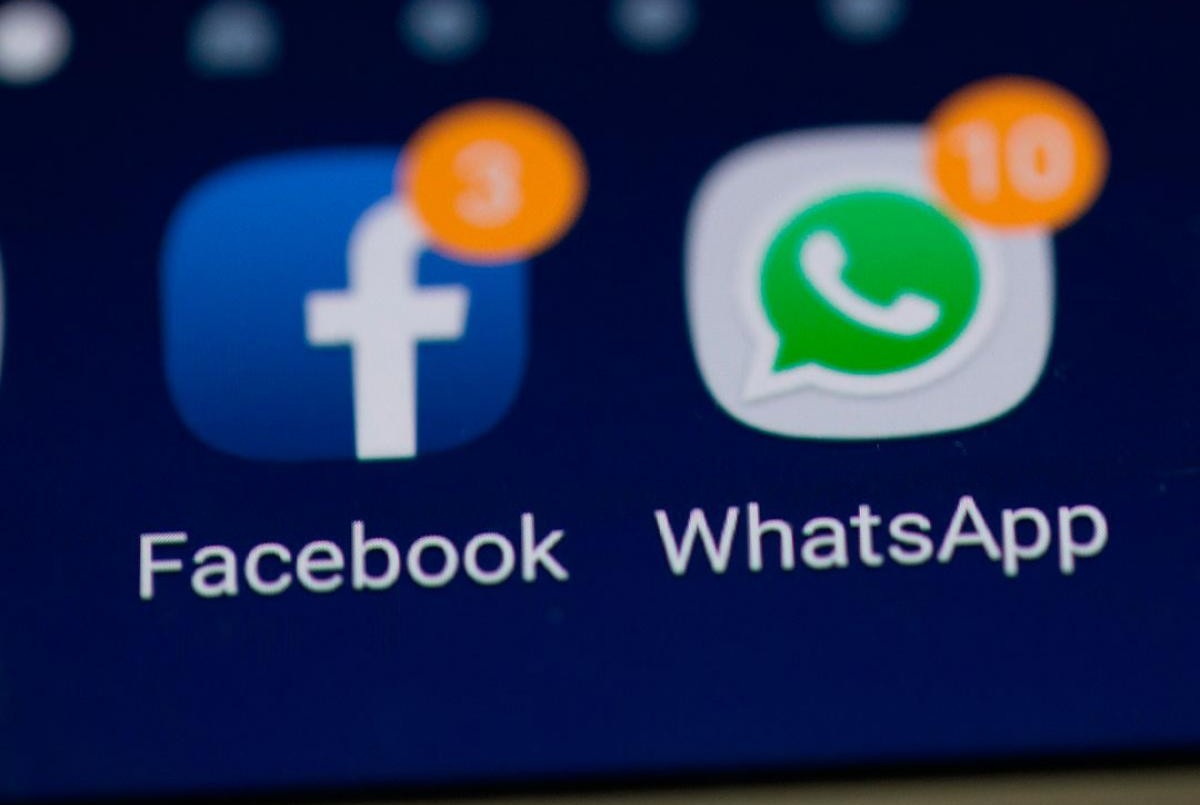 Alemania prohíbe temporalmente a Facebook utilizar los datos de WhatsApp | Tecnología