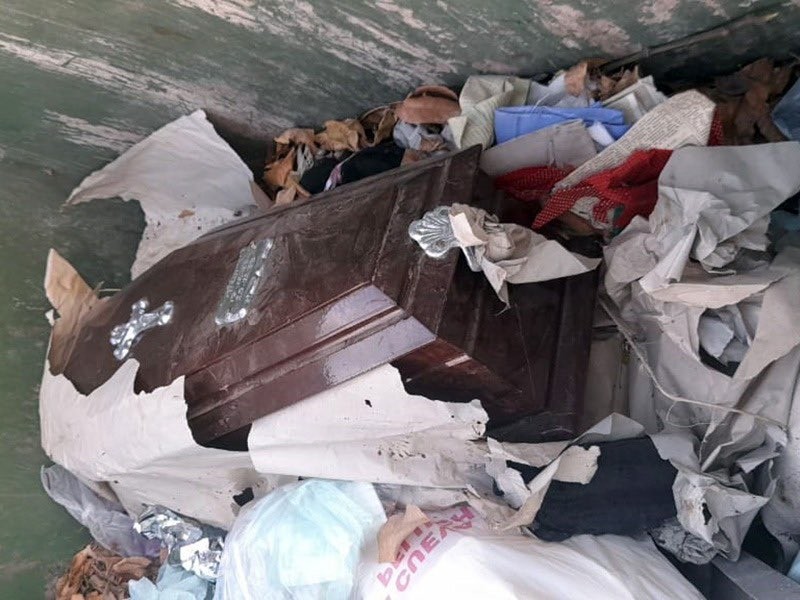 Macabro hallazgo: descubrieron féretro en contenedor del centro de San Lorenzo | Rosario y la región