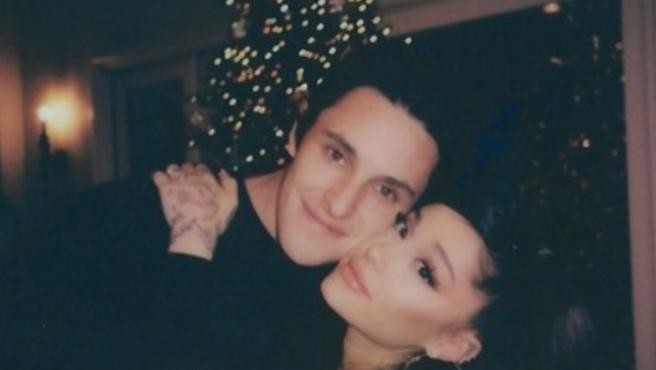 Ariana Grande se casó en secreto con su novio Dalton Gómez | Espectáculos
