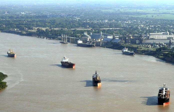 Piden ser vacunados: paro por 48 horas de embarcados en todo el país | Rosario y la región