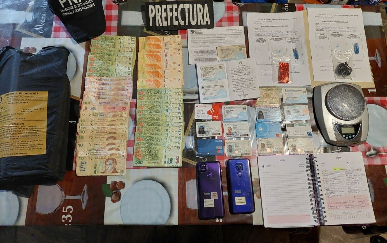 Rosario: cinco detenidos en seis allanamientos por venta de drogas | Rosario y la región