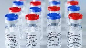 Llegaron más de 650.000 dosis de AstraZeneca y esta tarde arriban más vacunas Sputnik V | Información General