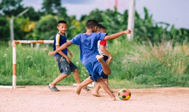 La pobreza llega al 70% en chicos que habitan hogares sólo a cargo de mujeres | Información General