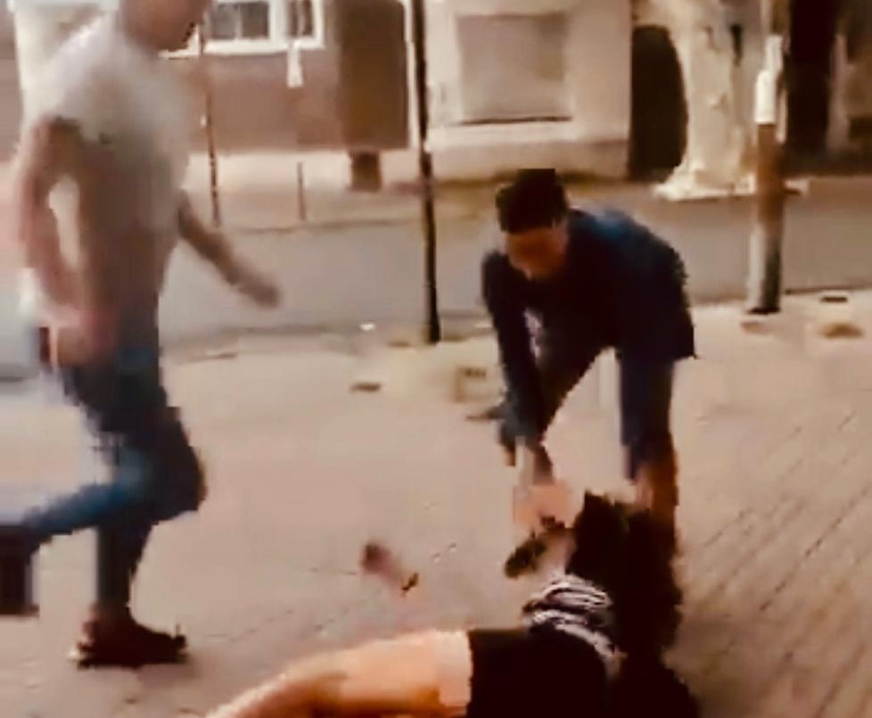 Feroz agresión a una joven trans en las calles de Rosario | Rosario y la región