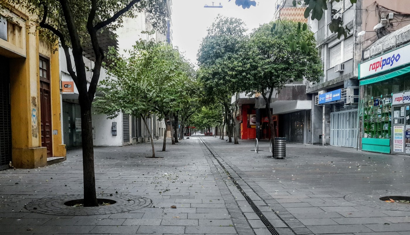 Aguas renueva desagües de la Peatonal Córdoba | Servicios