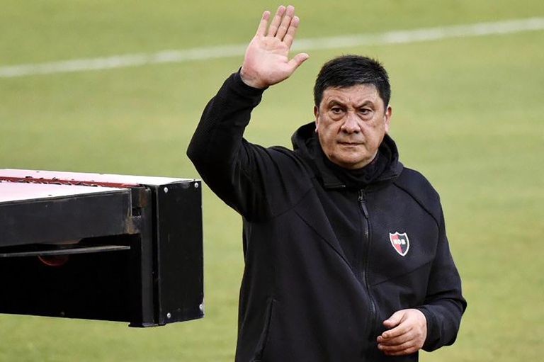 Oficial: Burgos dejó la dirección técnica de Newell's | Deportes
