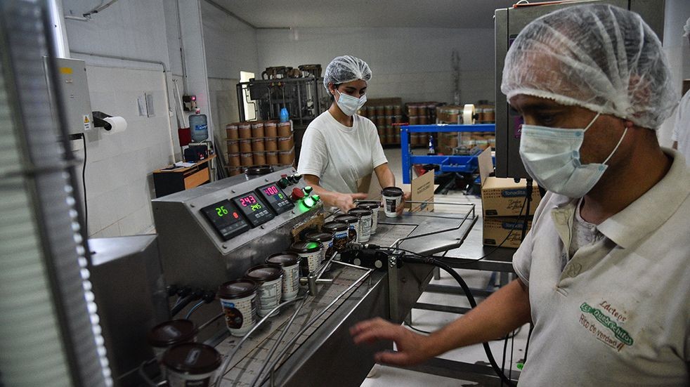 Repro 2: el Gobierno excluyó a 21 mil empresas por incumplir con los requisitos | Economía y negocios