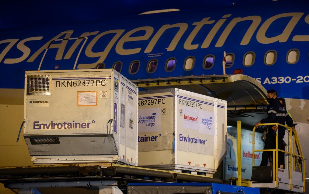 Llegaron 768.000 vacunas de Sinopharm y Argentina superó las 23 millones de dosis recibidas | Información General