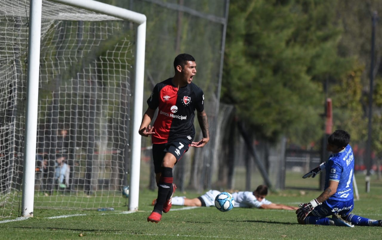 Newell's cerró convenio con Intercity por Cabrera y Belotti | Deportes