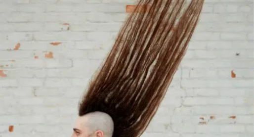 Conocé al hombre con el peinado más alto del mundo | Tecnología