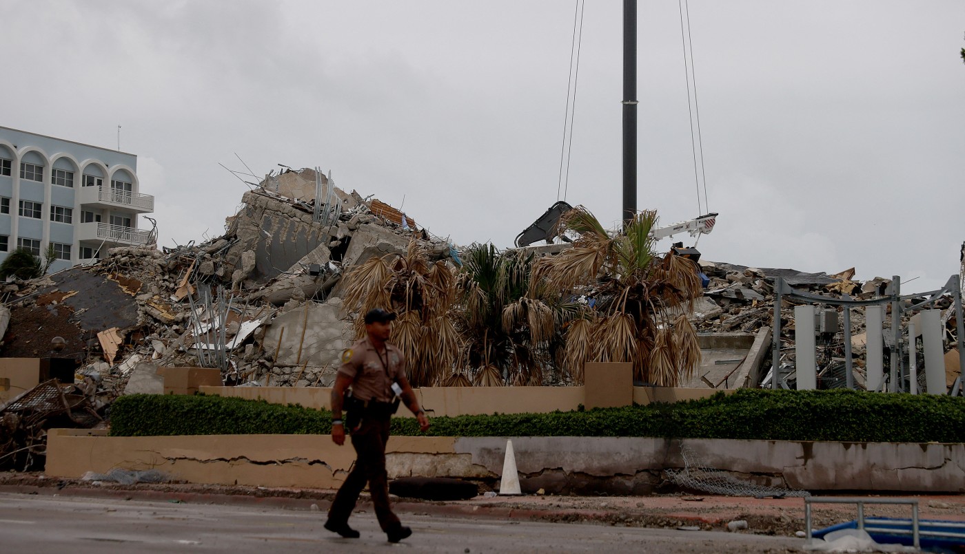 Derrumbe en Miami: finalizó la búsqueda de sobrevivientes entre los escombros del edificio colapsado | Internacionales