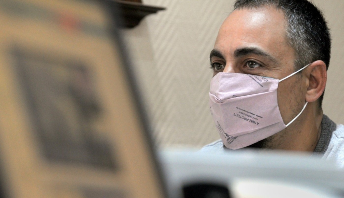 La aclaración que hicieron los fabricantes de cómo usar el barbijo del Conicet | Información General