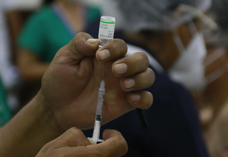 Con primeras dosis de Sinopharm inocularán hoy a más de 5 mil santafesinos | Rosario y la región