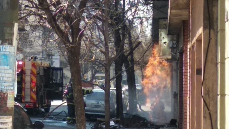 Fuga de gas e incendio en Corrientes al 1800 | Rosario y la región