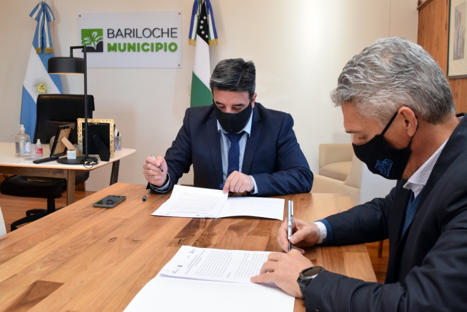 Rosario firmó un convenio de colaboración turística con Bariloche | Rosario y la región