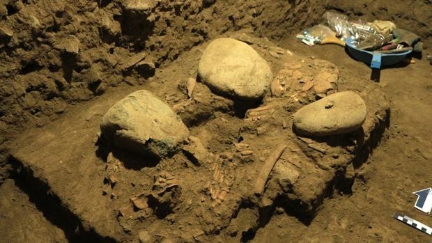 Arqueólogos hallaron restos de un esqueleto que tiene un "linaje humano distinto" | Tecnología