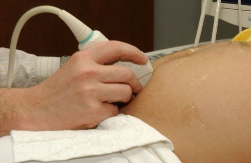 Tras dar a luz, una chica de 14 años contó que el violador es su papá | Información General