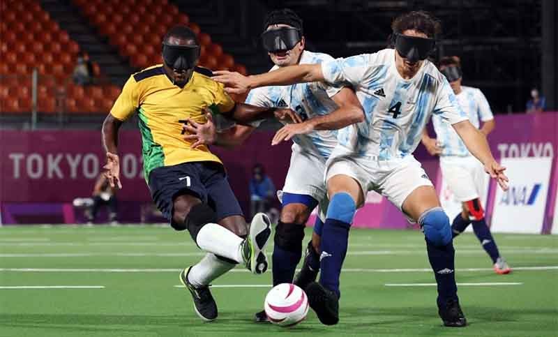 Argentina cae con Brasil y se cuelga la medalla de plata paralímpica en fútbol | Deportes