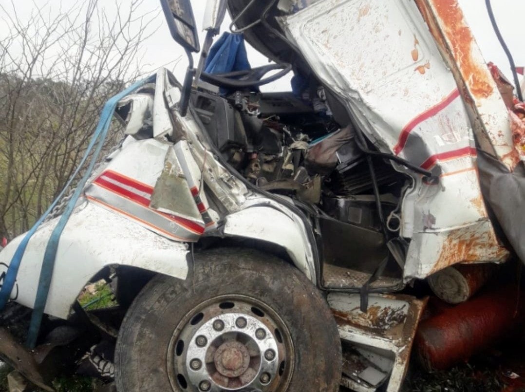 Dos camiones protagonizaron un impactante choque en la Ruta 34 | Rosario y la región