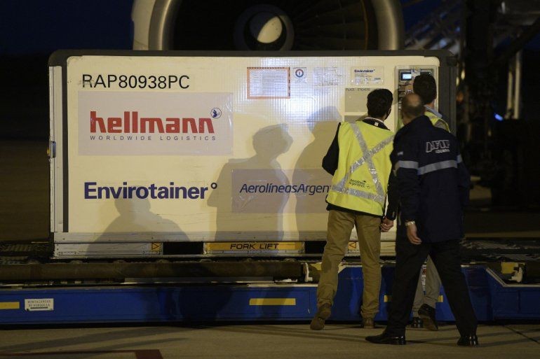 Más de un 1,7 millones de dosis de Sinopharm arribaron al país | Información General