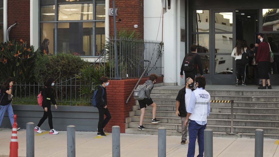 Coronavirus: se detectaron 43 casos en el colegio ORT y 3 corresponden a la variante Delta | Información General