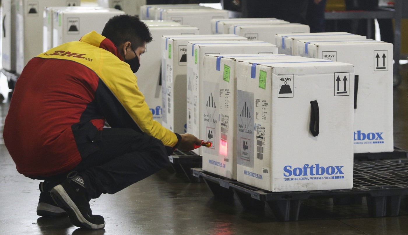 Llegan otras 160.290 dosis de la vacuna de Pfizer | Información General