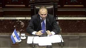 Guzmán expondrá sobre Presupuesto luego que se difundan los anuncios económicos | Economía y negocios