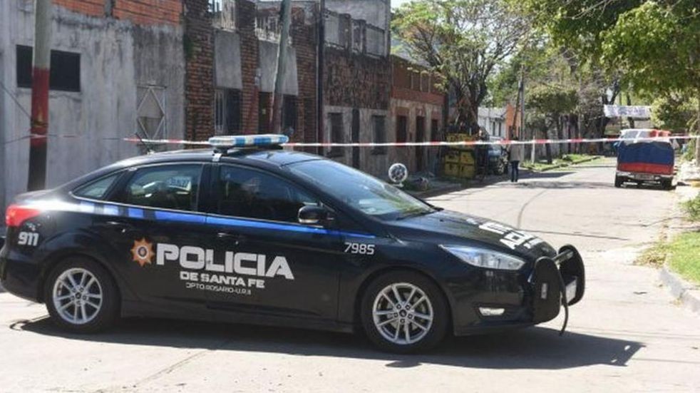 Villa Gobernador Gálvez: asesinaron a un joven de 28 años de un tiro en la Cabeza | Rosario y la región