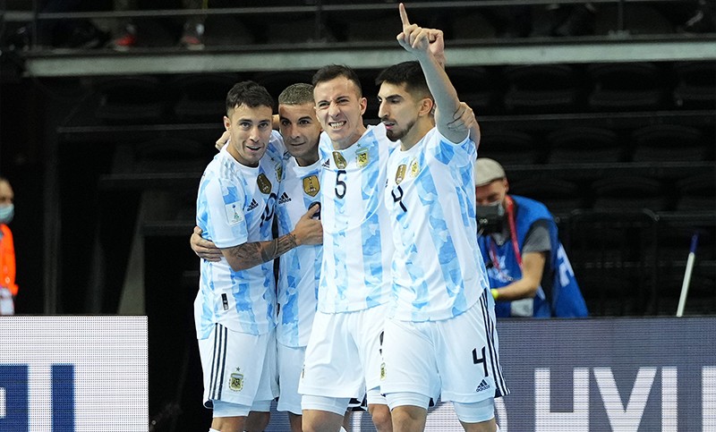 Argentina hizo historia: la selección de futsal eliminó a Brasil y buscará ser bicampeona del mundo | Deportes