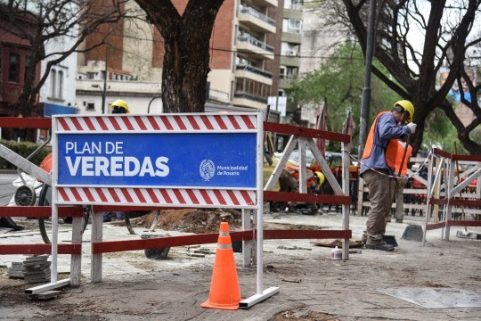 El municipio inició un intenso plan de reparación de veredas en las zonas más transitadas por peatones | Rosario y la región