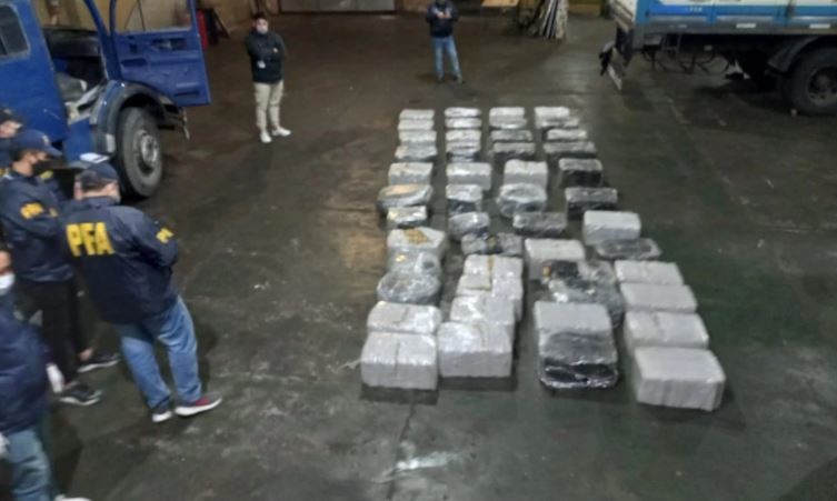 Desbarataron una banda narco que trasladaba droga de Rosario a Buenos Aires | Rosario y la región