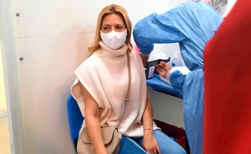 Fabiola Yañez recibió la vacuna contra el coronavirus, tras alcanzar la semana 12 de embarazo | Política