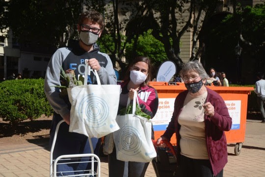 El municipio concretó una nueva jornada de canje de residuos reciclables | Rosario y la región