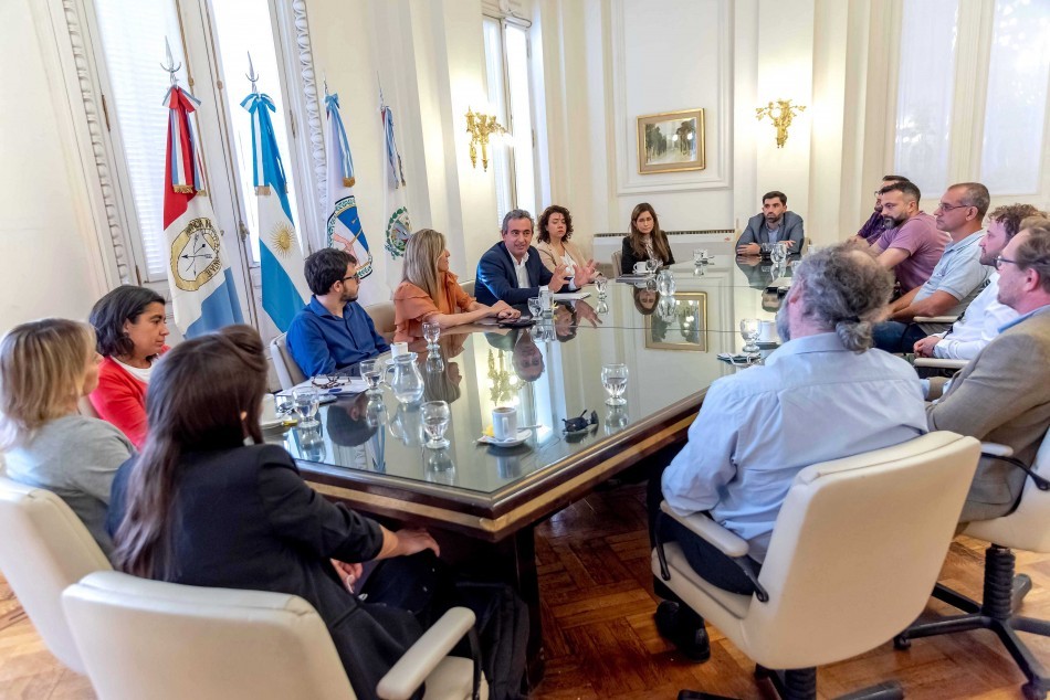 Javkin se reunió con empresarios locales del agro que integran una misión virtual a St. Louis | Rosario y la región