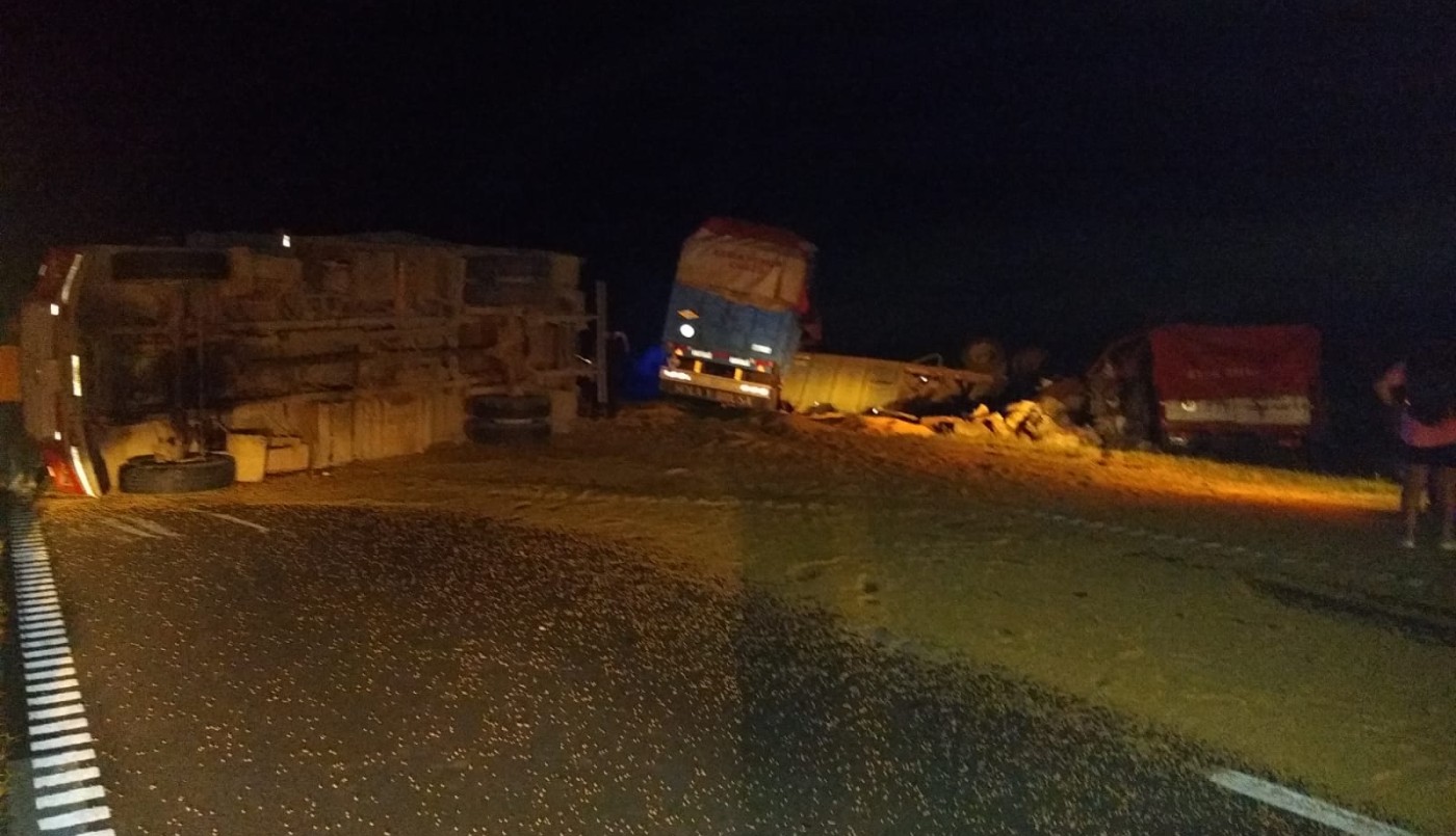 Autopista de la muerte: camionero chocó contra acoplado y perdió la vida | Rosario y la región