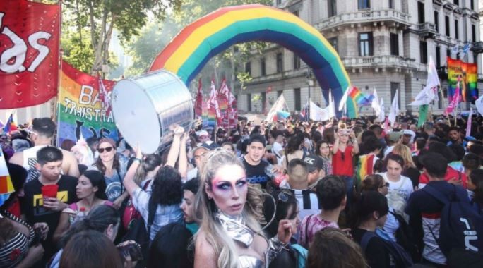 Marcha del Orgullo Gay: cuándo se realiza, cuáles son los reclamos y qué famosa actriz encabezará el desfile | Información General
