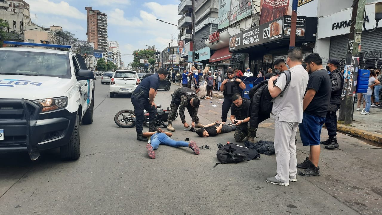 Asesinaron de un disparo a un kiosquero en Ramos Mejía: los vecinos reclamaron seguridad | Información General