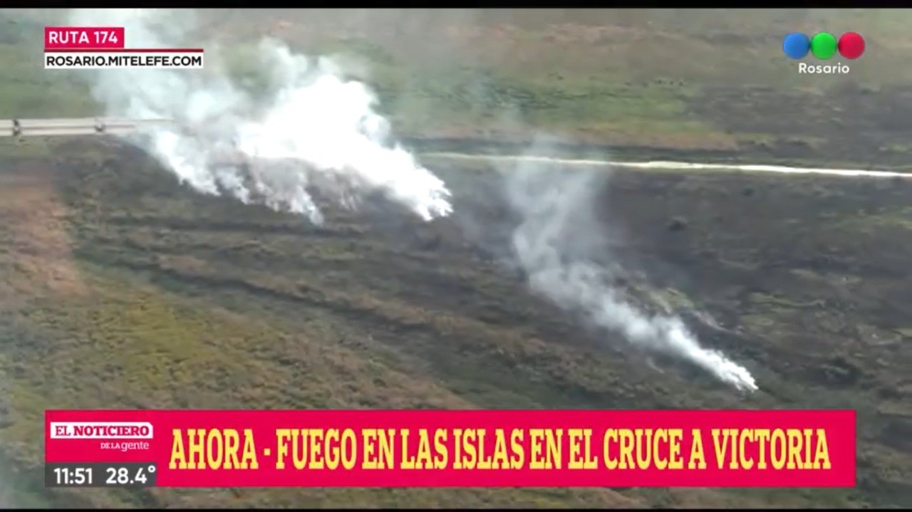 Urgente: fuego en las islas en el cruce a Victoria | Rosario y la región