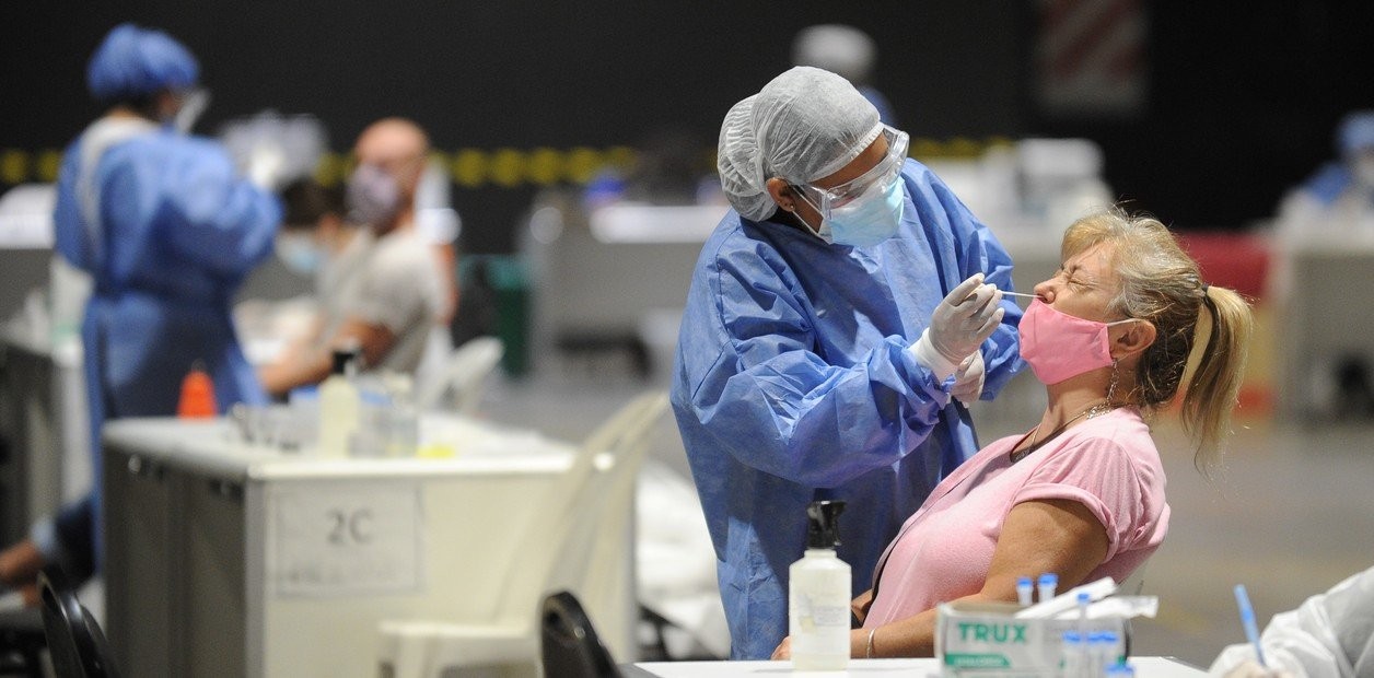 Confirmaron 19 muertes y 1.518 contagios en las últimas 24 horas | Información General