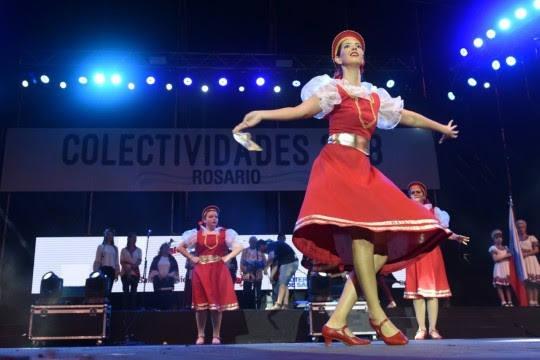 Colectividades 2021 vuelve con opciones presenciales y propuestas para disfrutar desde casa | Rosario y la región