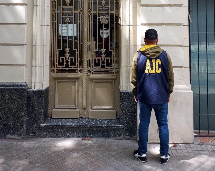 Allanaron el Sindicato de Camioneros por una causa de extorsión | Rosario y la región