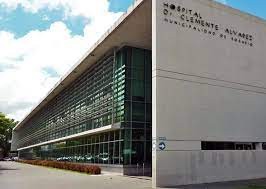 Se tiró del segundo piso de una obra y quedó internado | Rosario y la región