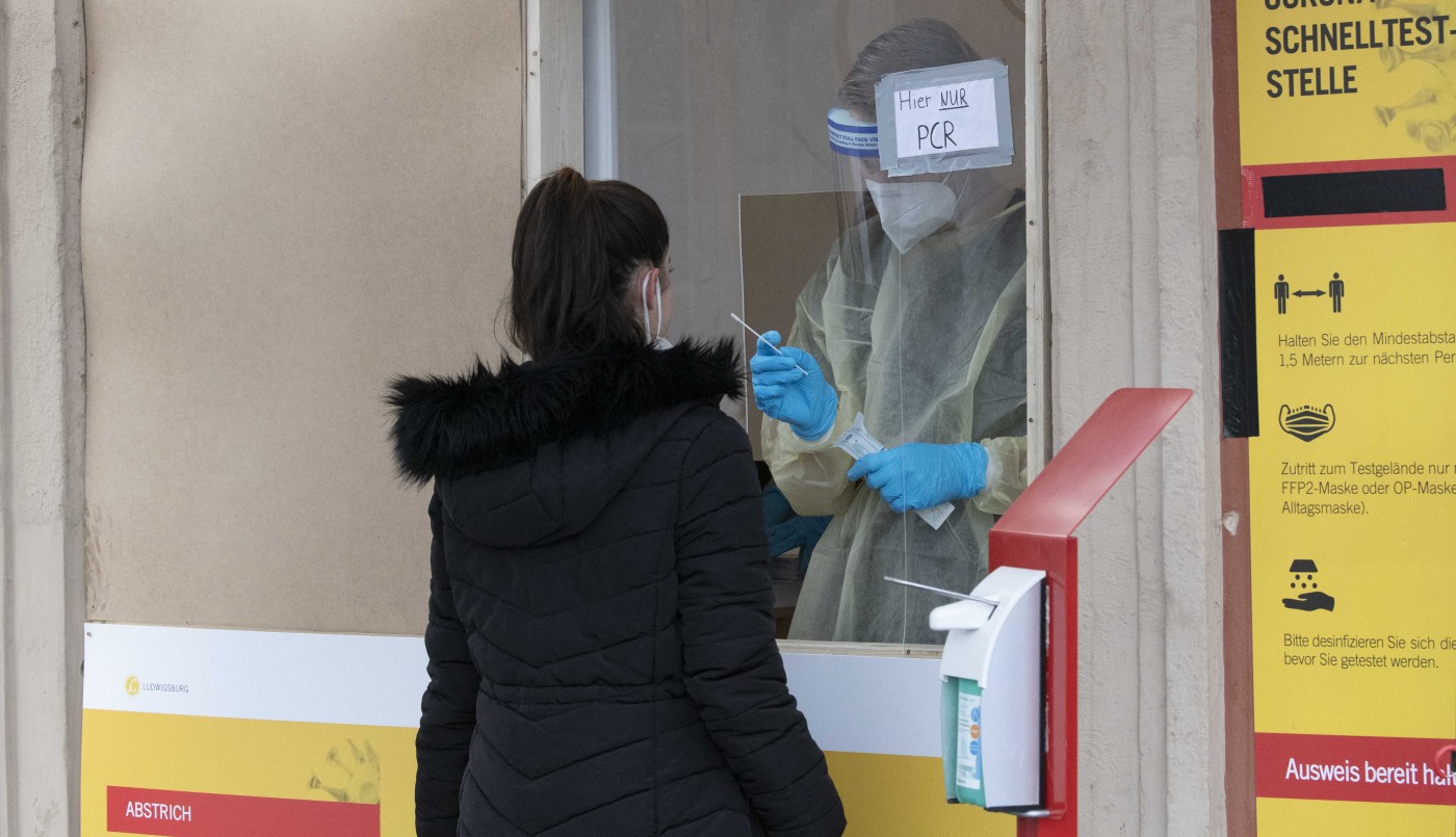 La OMS afirmó que no hay pruebas de que ómicron cause cuadros más graves de coronavirus | Información General