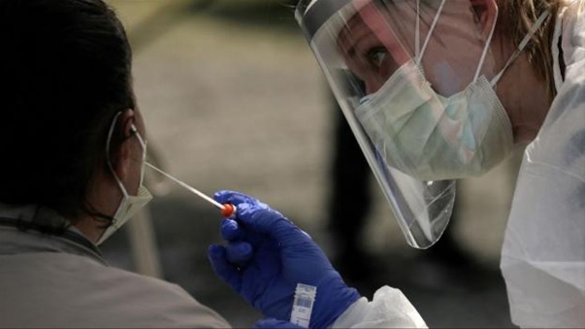 Reportaron 5 muertes por coronavirus y 1.881 nuevos casos | Información General