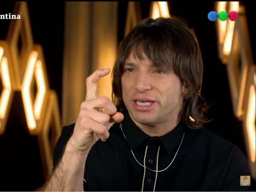 Por el piso: la distracción de Levinton le costó un reto de Betular | Entretenimiento