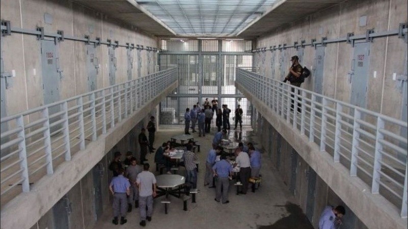 Rosario: de la Barcelona argentina, a una ciudad sitiada por presos | Rosario y la región