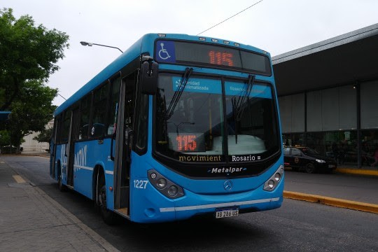 Habrá desvíos temporales de transporte urbano por peatonalizaciones en zonas comerciales | Servicios