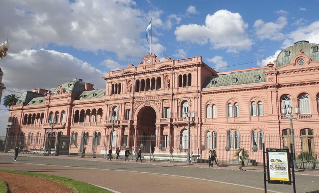 El Gobierno Nacional decretó asueto el 24 y 31 de diciembre para trabajadores públicos | Servicios